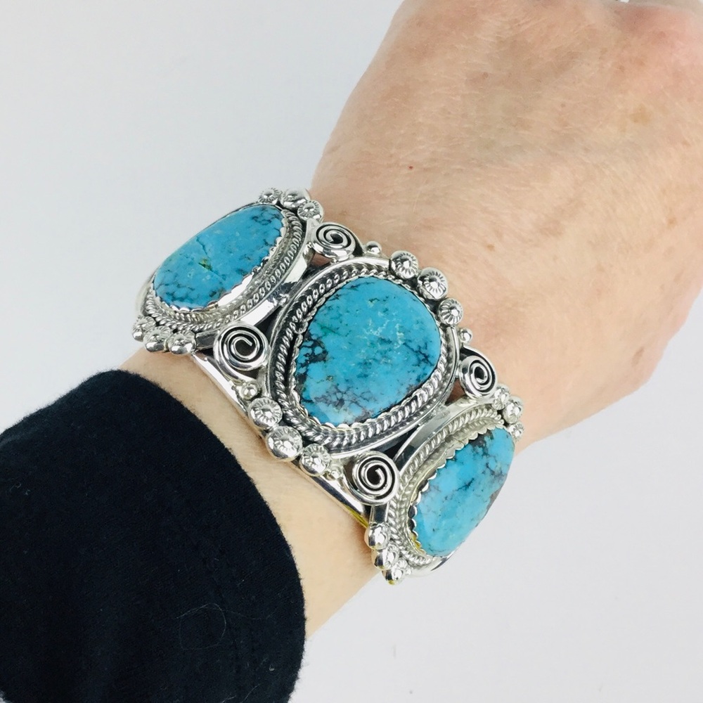 Anna Begay Sterling Silver Navajo Turquoise Cuff - Picture 4 of 7